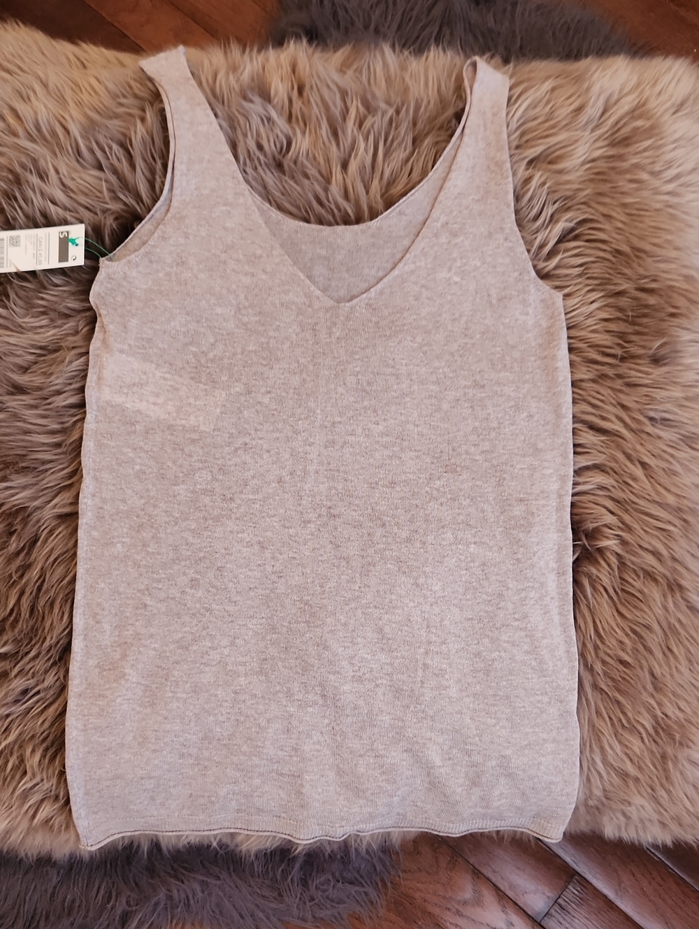 NWT United Colors Of Benetton Sand color Knit Reversible Sleeveless Top